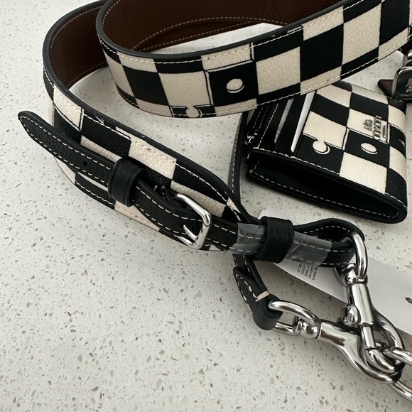 Coach Teri checkerboard purse with matching mini skinny ID case - Picture 2 of 2